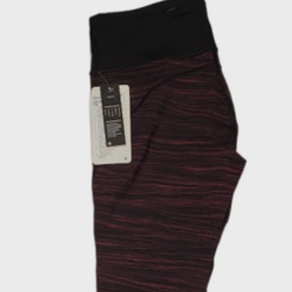 Size 10 - Lululemon Run The Day Crop (17") - Picture 4 of 5